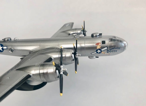 1/208 Boeing B-29 Superfortress with Swivel - Race Dawg RC