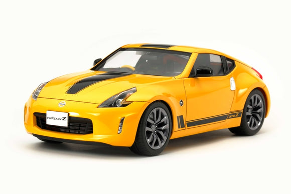 Nissan 370Z Heritage Edition - Race Dawg RC